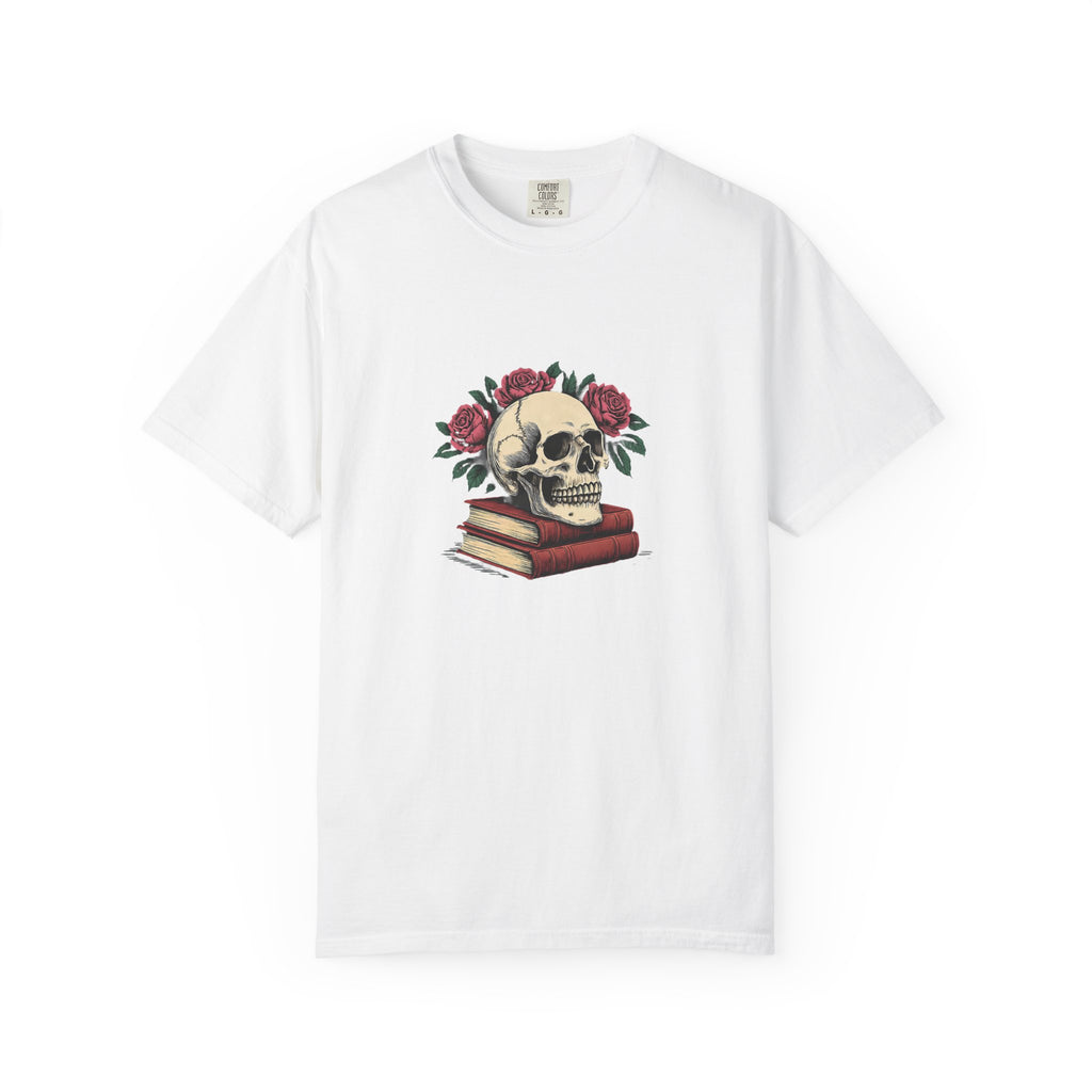 Skull & Roses — Vintage Gothic Graphic Tee