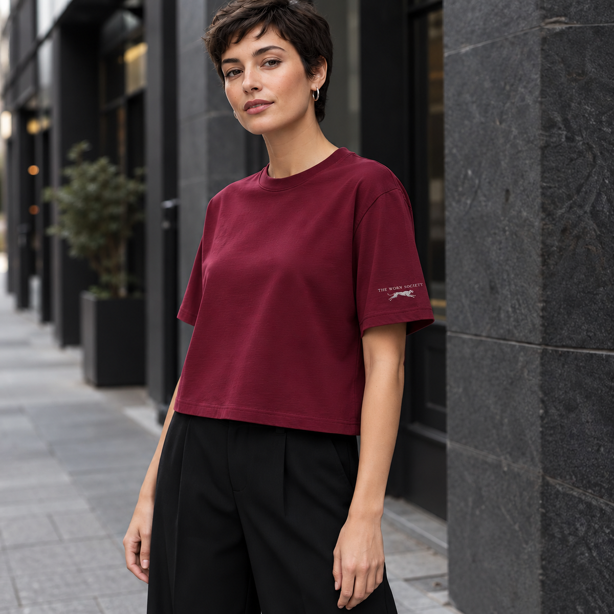 Minimalist Leopard — Women's Boxy Tee