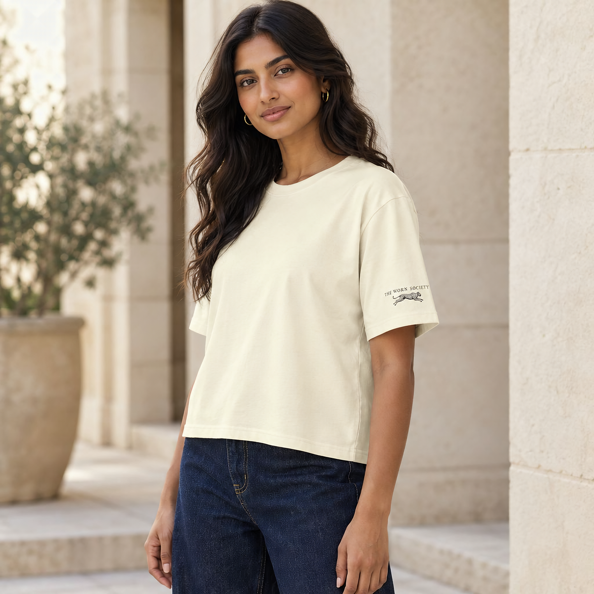 Minimalist Leopard — Women's Boxy Tee