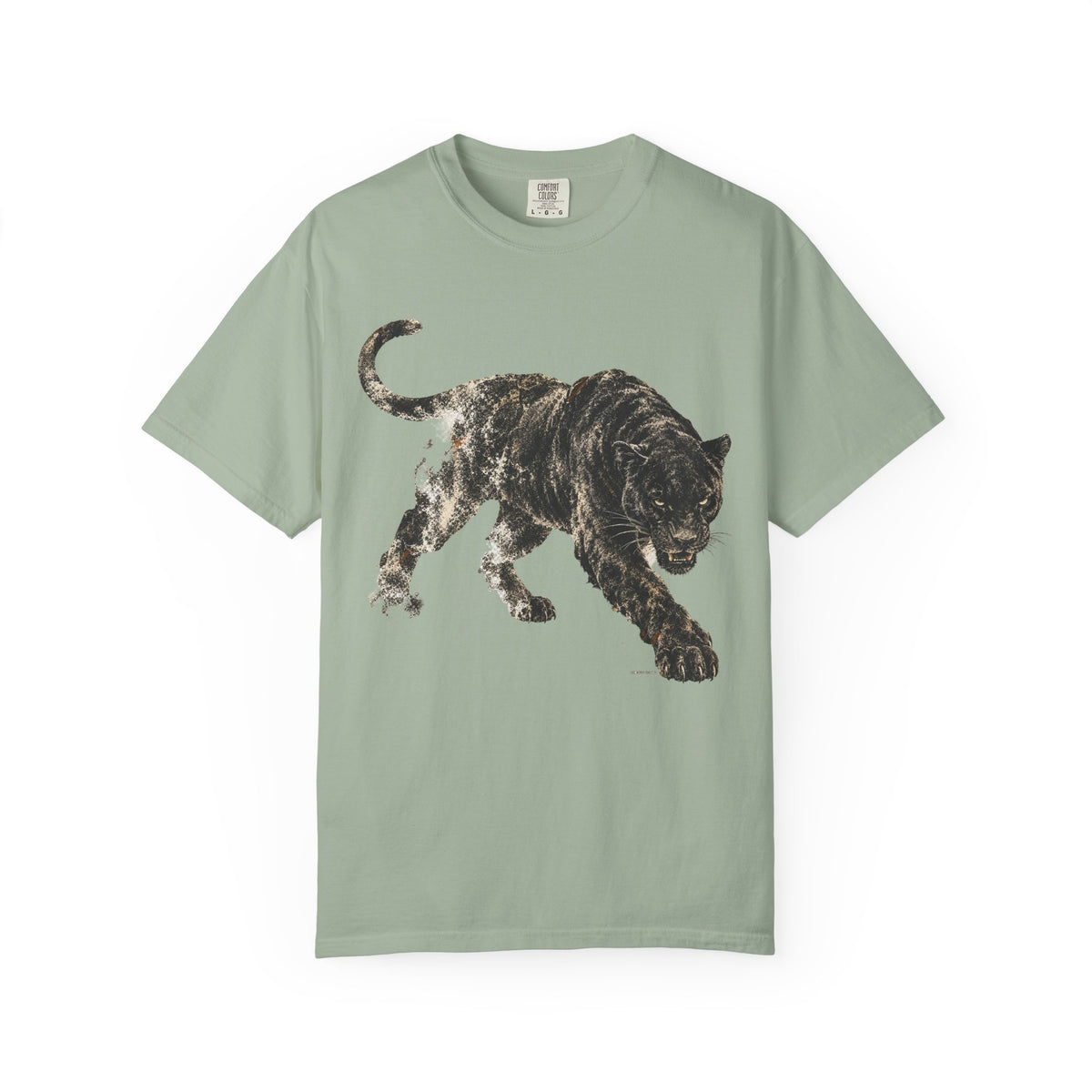 Black Panther — Vintage Wildlife Graphic Tee
